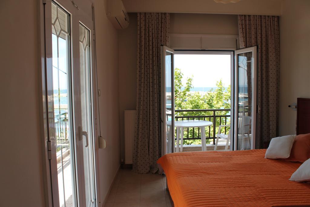 Xaris Hotel Platamonas Room photo